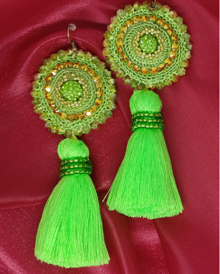 Háčkované dizajnové náušnice "Exotická Karambola"